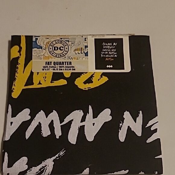 DC Comics Batman Fat Quarter - Picture 1 of 4